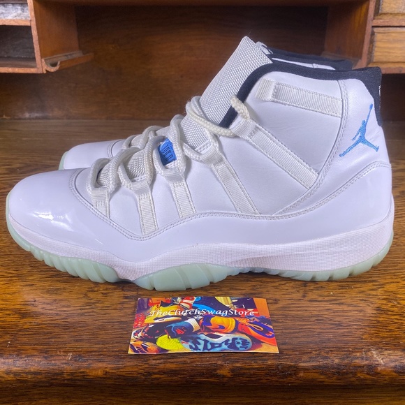 Nike Air Jordan 11 XI Retro Mens Shoes White Sz 11 - Picture 4 of 7